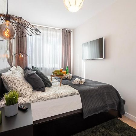Golden Sands - Winda, 2 Sypialnie Oraz Salon, Lozeczko Turystyczne, Balkon, Play Station 5, Ekspress Do Kawy, Atlas Arena, Zoo, Fala Lodź Bagian luar foto