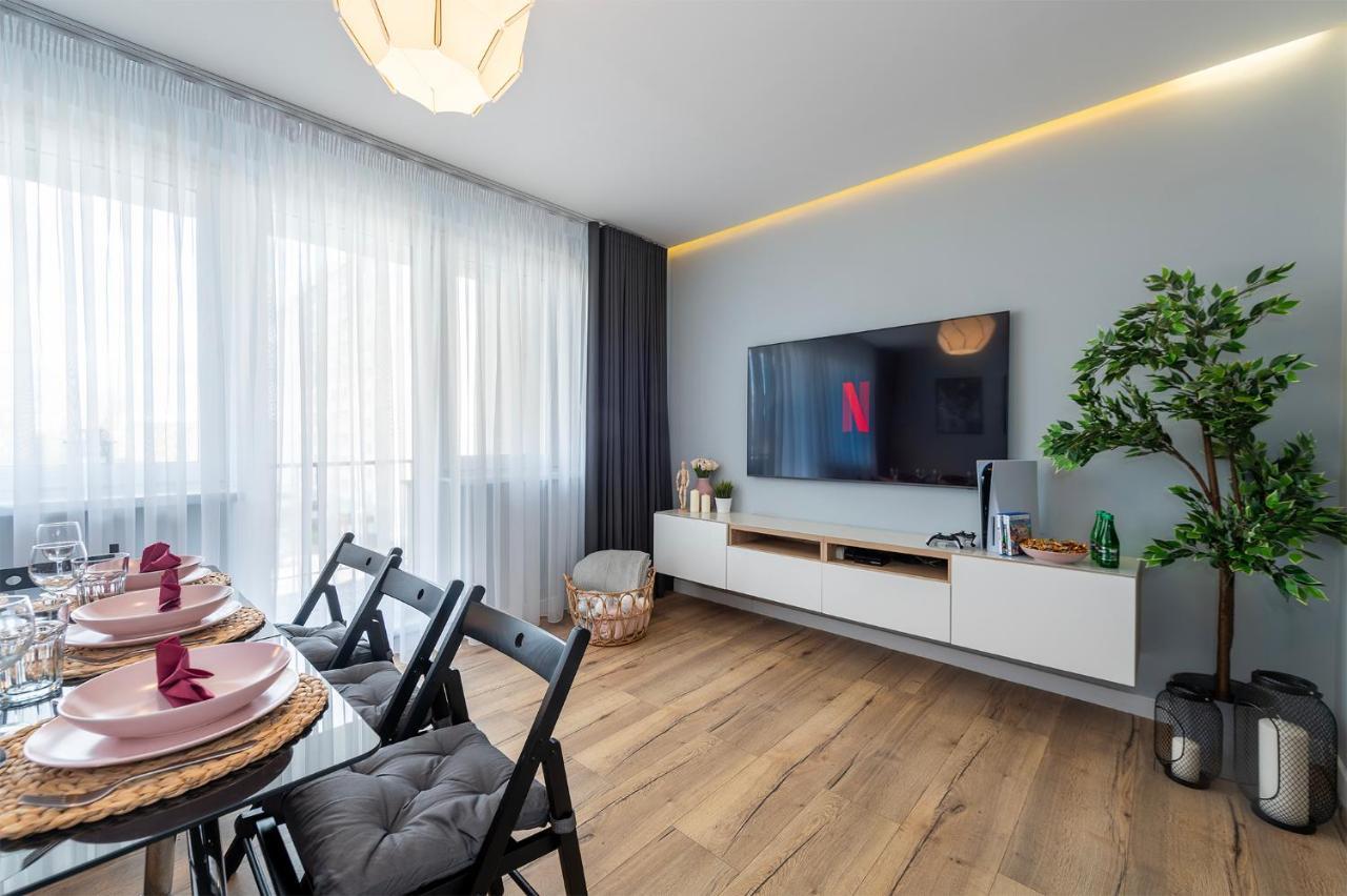 Golden Sands - Winda, 2 Sypialnie Oraz Salon, Lozeczko Turystyczne, Balkon, Play Station 5, Ekspress Do Kawy, Atlas Arena, Zoo, Fala Lodź Bagian luar foto